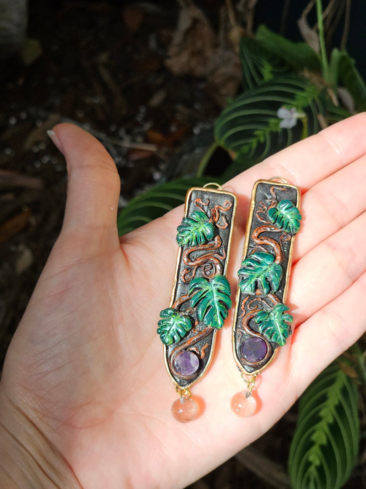 Monstera Dangles