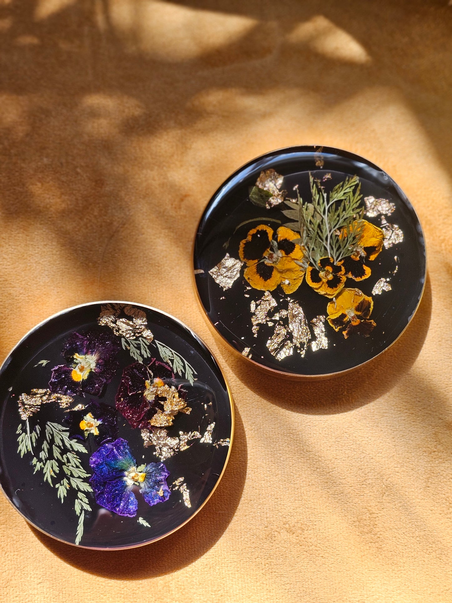 Floral coaster set