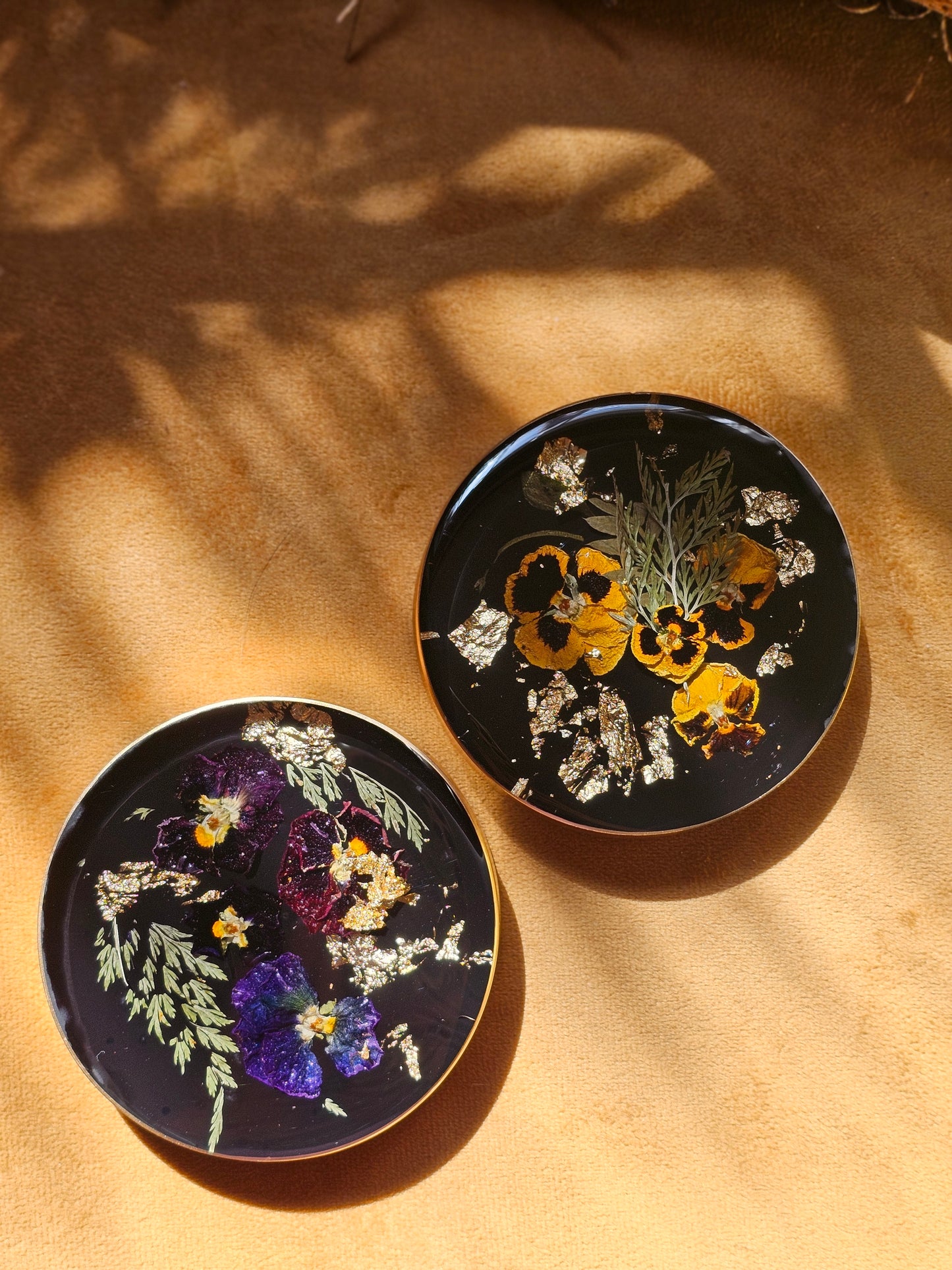 Floral coaster set