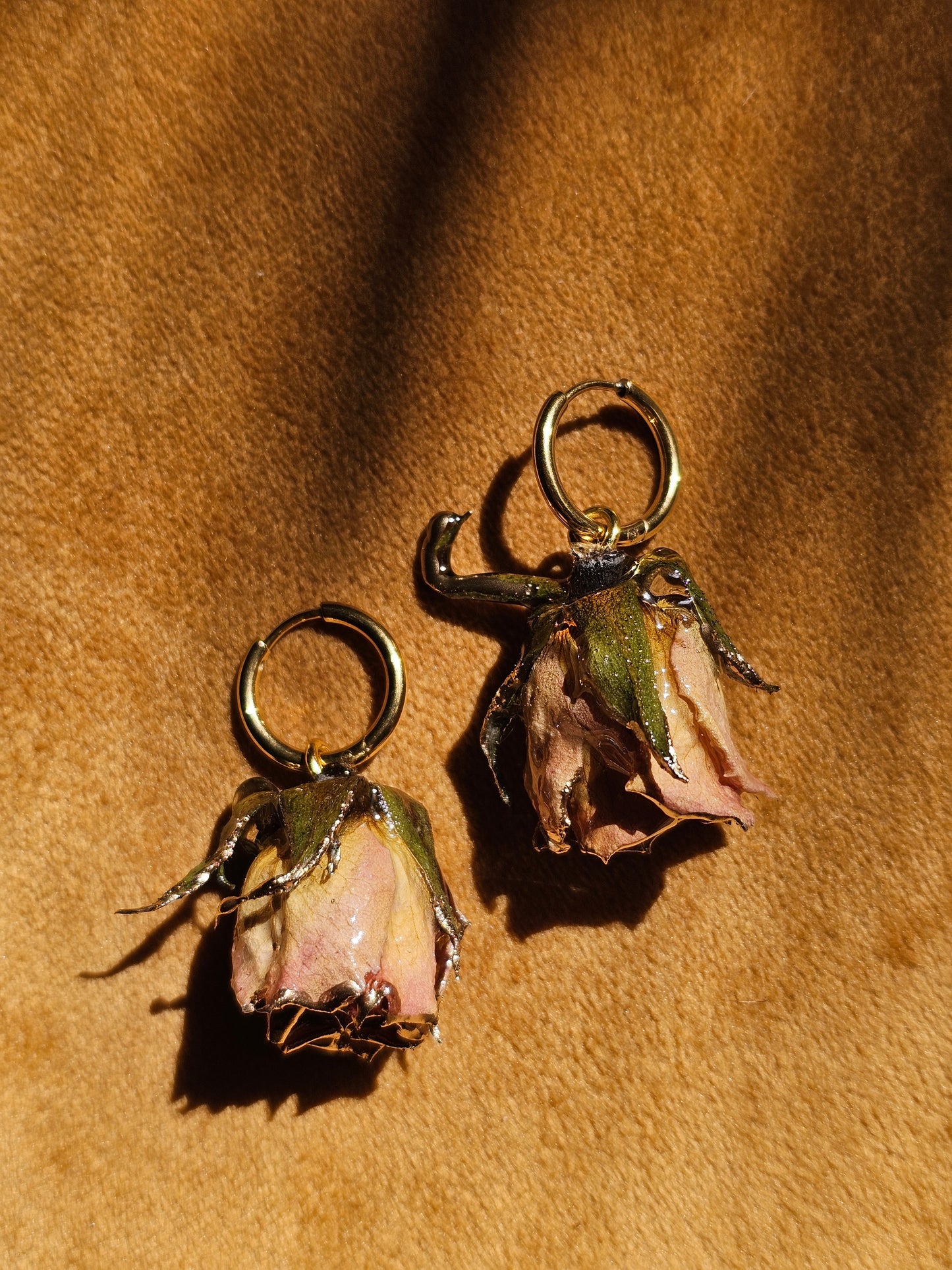 Rose drops