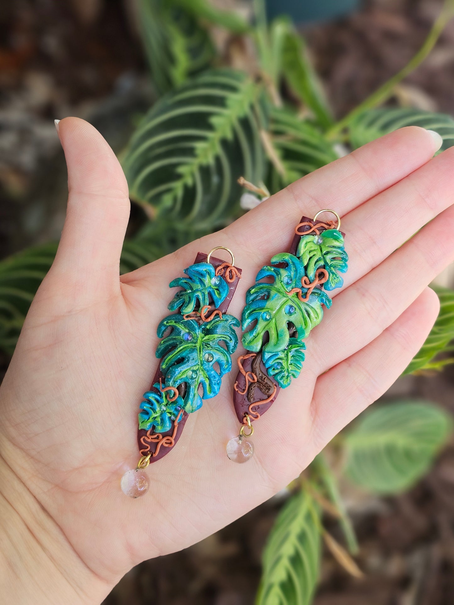Monstera Dangles
